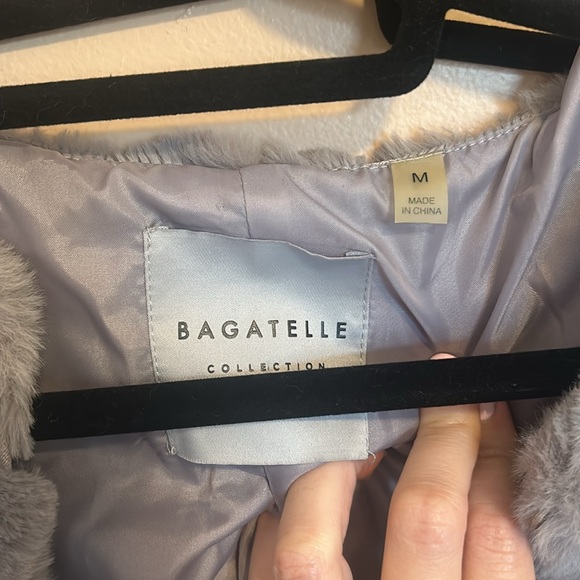 Faux Fur coat - Picture 2 of 5